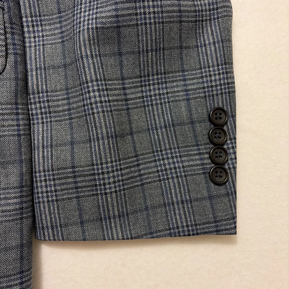 Jos A Bank Blazer Mens 42R Blue Windowpane 100 Wool Tailored Fit Sport Coat
